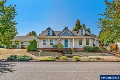 1412 Crestview Dr, Silverton, OR 97381 - Photo 1