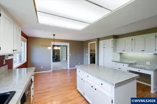 432 Suncrest Ave NW, Salem, OR 97304 - Photo 10