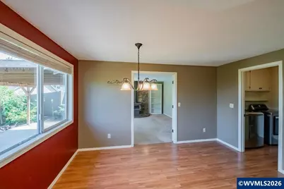 432 Suncrest Av NW, Salem, OR 97304 - Photo 12