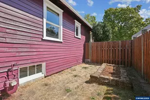 1919 5th St NE, Salem, OR 97301 - Photo 40