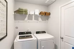 675 Minnesota St, Lebanon, OR 97355 - Photo 6