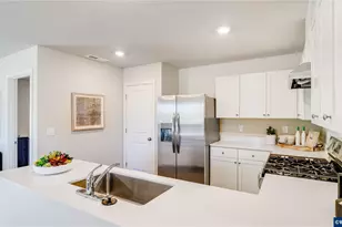 675 Minnesota St, Lebanon, OR 97355 - Photo 10