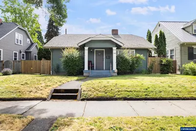 942 Summer St NE, Salem, OR 97301 - Photo 1