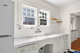 942 Summer St NE, Salem, OR 97301 - Photo 16