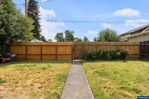 942 Summer St NE, Salem, OR 97301 - Photo 34