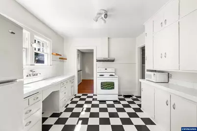 942 Summer St NE, Salem, OR 97301 - Photo 14