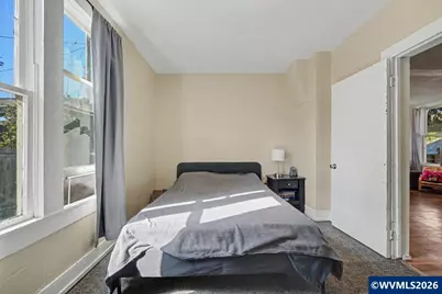 1374 Tripp St SE, Salem, OR 97302 - Photo 14