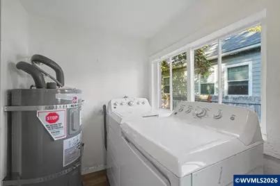 1374 Tripp St SE, Salem, OR 97302 - Photo 18