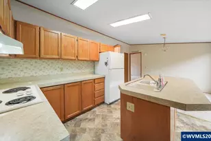 1699 N Terry St, Eugene, OR 97402 - Photo 20