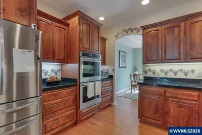531 Inverness Dr SE, Salem, OR 97306 - Photo 32