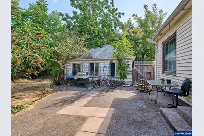 1145 Columbia St NE, Salem, OR 97301 - Photo 40