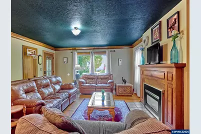 1145 Columbia St NE, Salem, OR 97301 - Photo 6