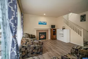 1725 Neota St NE, Salem, OR 97301 - Photo 12