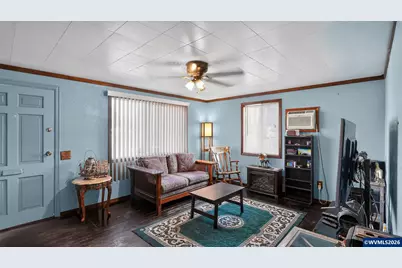 500 7th St, Sweet Home, OR 97386 - Photo 6
