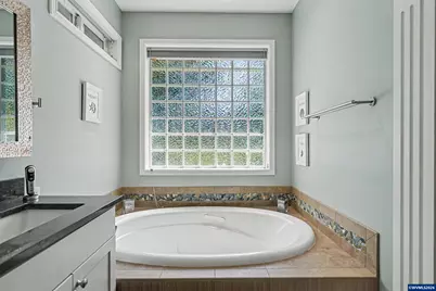 660 Snead Dr NE, Keizer, OR 97303 - Photo 30