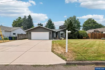3495 Oak St, Hubbard, OR 97032 - Photo 1