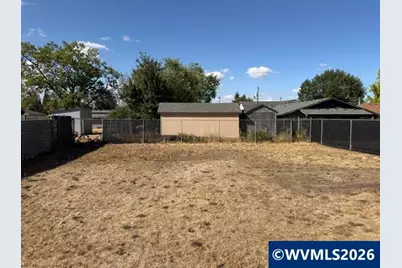 443 Tangent St, Lebanon, OR 97355 - Photo 8