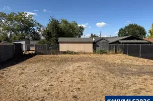 443 Tangent St, Lebanon, OR 97355 - Photo 8