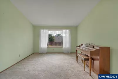 5366 Pike Ct S, Salem, OR 97306 - Photo 24