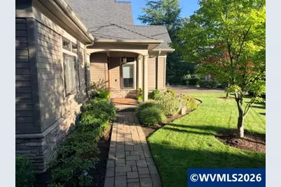2070 SW Whiteside Dr, Corvallis, OR 97333 - Photo 2
