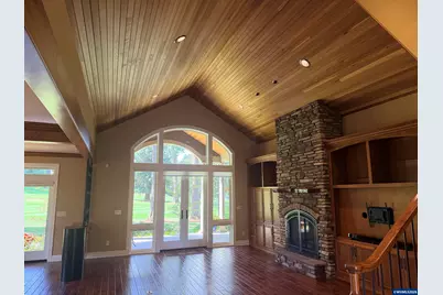 2070 SW Whiteside Dr, Corvallis, OR 97333 - Photo 10