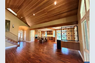 2070 SW Whiteside Dr, Corvallis, OR 97333 - Photo 14