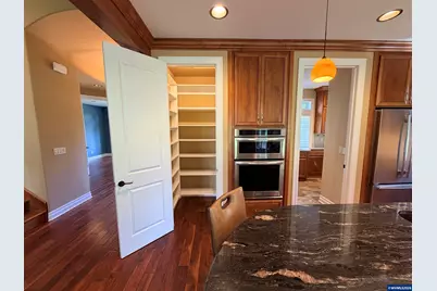 2070 SW Whiteside Dr, Corvallis, OR 97333 - Photo 30