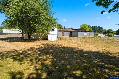 299 Mill St, Falls City, OR 97344 - Photo 12