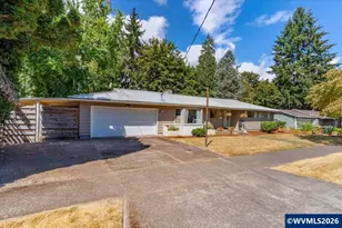 436 High St St N, Monmouth, OR 97361 - Photo 2