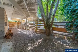 436 High St St N, Monmouth, OR 97361 - Photo 38