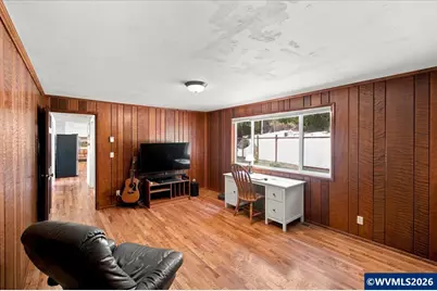 27927 Pine View Rd, Brownsville, OR 97327 - Photo 14
