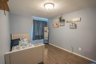 599 E St, Lebanon, OR 97355 - Photo 22