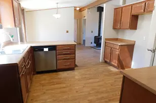 38910 S Prospect Dr, Molalla, OR 97038 - Photo 12