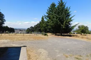38910 S Prospect Dr, Molalla, OR 97038 - Photo 4