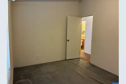 6793 Lakeside Dr NE, Salem, OR 97305 - Photo 20