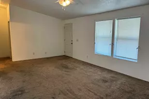 6793 Lakeside Dr NE, Salem, OR 97305 - Photo 6