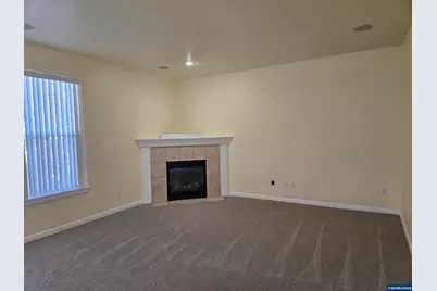 394 Golden Eagle St NW, Salem, OR 97304 - Photo 10