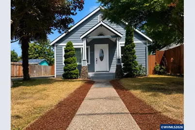 421 Stark St, Woodburn, OR 97071 - Photo 1