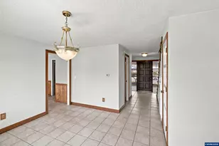 4748 Sesame St NE, Salem, OR 97305 - Photo 14