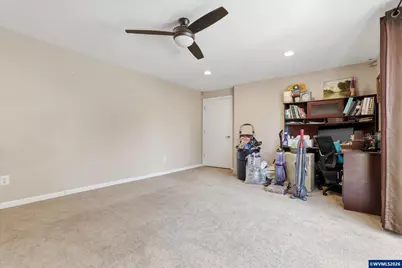 301 NW Denton St, Dallas, OR 97338 - Photo 14