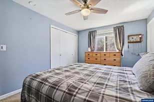 301 NW Denton St, Dallas, OR 97338 - Photo 18