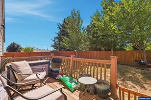 301 NW Denton St, Dallas, OR 97338 - Photo 24