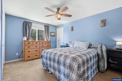 301 NW Denton St, Dallas, OR 97338 - Photo 20
