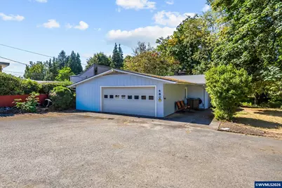 480 Carlson Av, Lebanon, OR 97355 - Photo 2