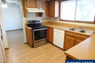 620 Ironwood Dr, Salem, OR 97306 - Photo 10