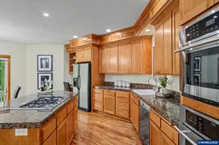 2880 SW Mulligan Pl, Corvallis, OR 97333 - Photo 10