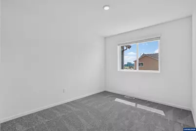 521 Upland Av, Woodburn, OR 97071 - Photo 26