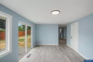 4742 Oak Park Dr NE, Salem, OR 97305 - Photo 12