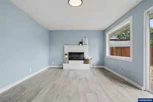 4742 Oak Park Dr NE, Salem, OR 97305 - Photo 10