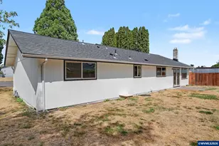 4742 Oak Park Dr NE, Salem, OR 97305 - Photo 32